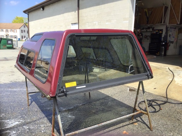 wedge style cap for Ford f-150 8'  bed regular cab 1997-2003